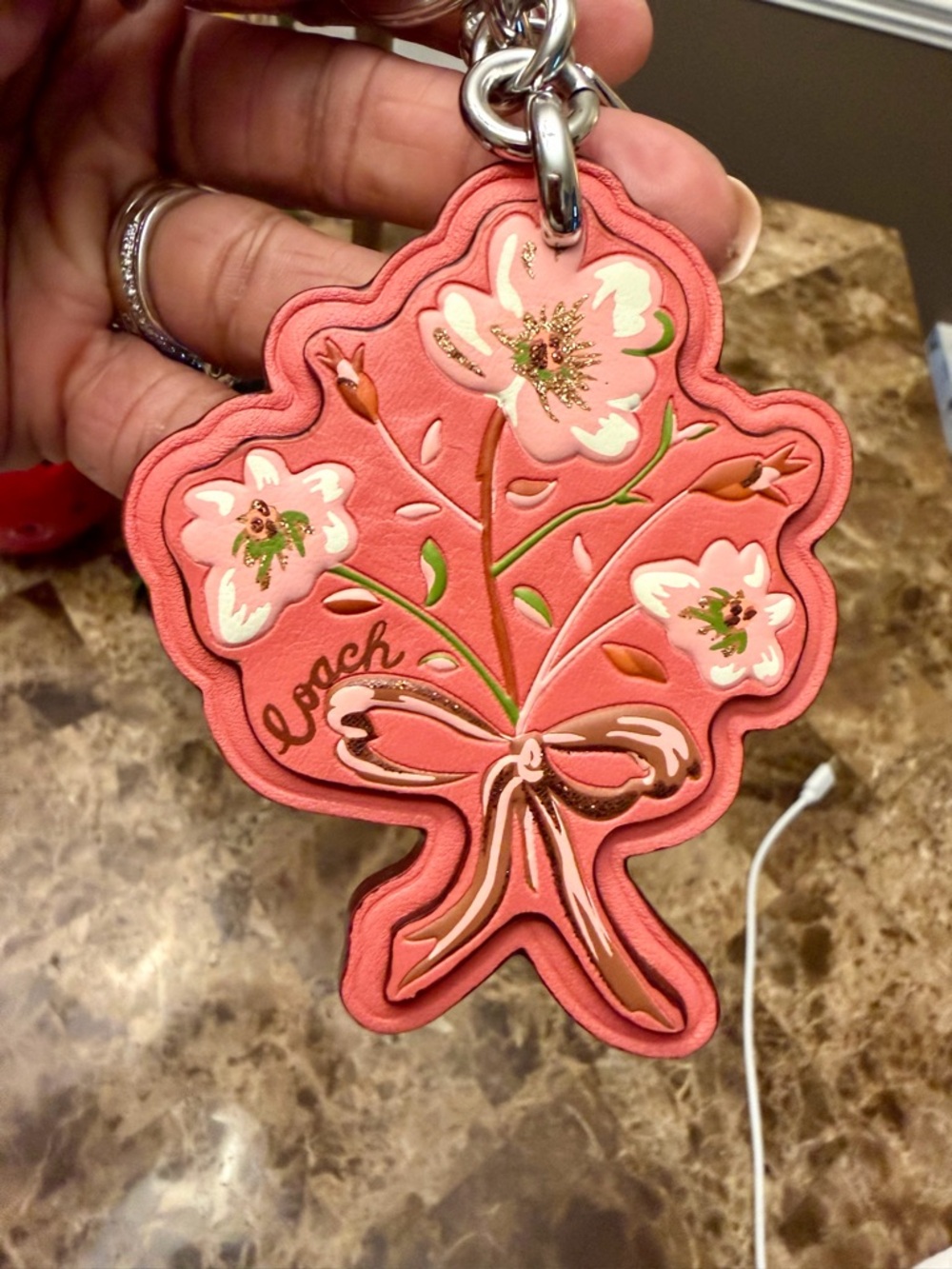 SOLD‼️‼️⭐️⭐️NWOT Coach Floral Bow Bag Charm - Picture 5 of 6